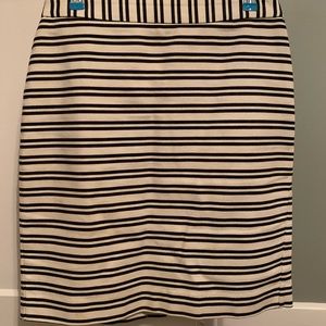 Striped b&w skirt